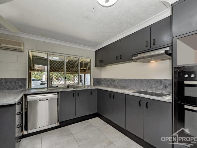 House for sale in Mount Low, Queensland
