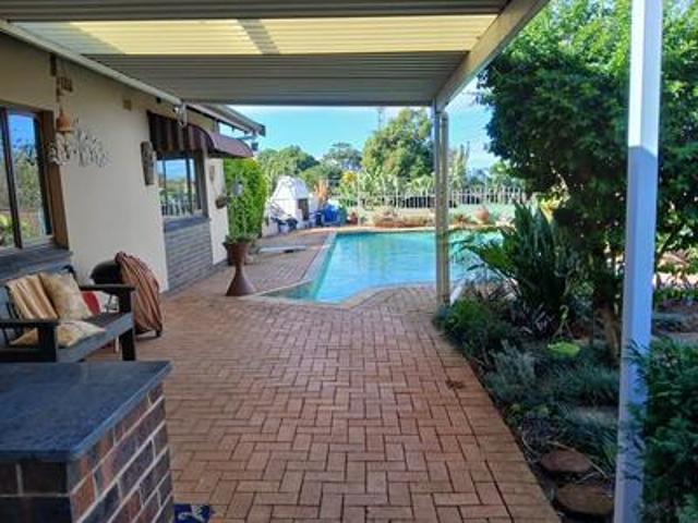 House for sale in Queensburgh, Kwazulu-natal