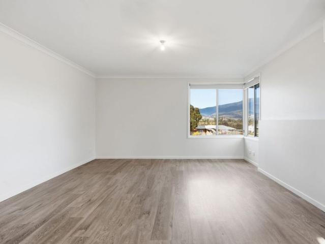 House for rent in Herdsmans Cove, Hobart