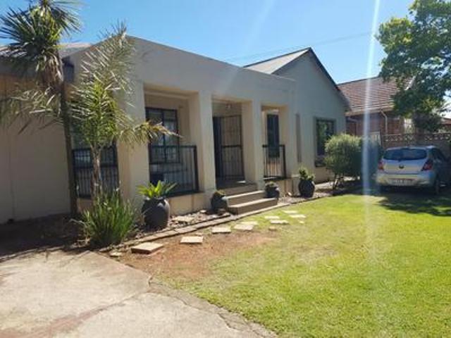 House for sale in Sunnyridge, City of Ekurhuleni Metropolitan Municipality