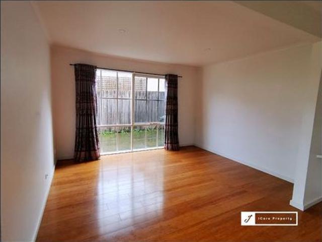 House for rent in Hampton East, Melbourne