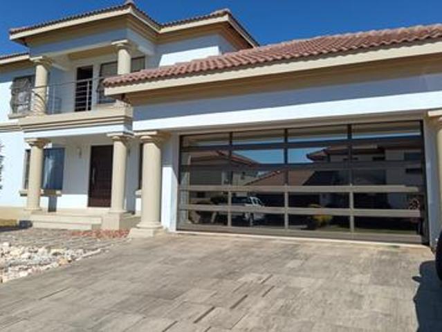 House for sale in Waterkloof, Gauteng