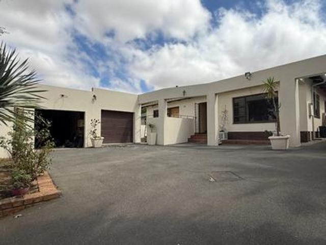 House for sale in West Coast, Riebeeck Valley
