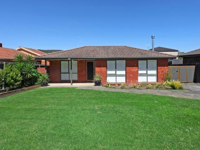 House for rent in Lakesfield, Melbourne