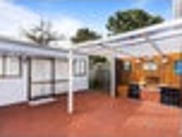 House for sale in Wairau Valley