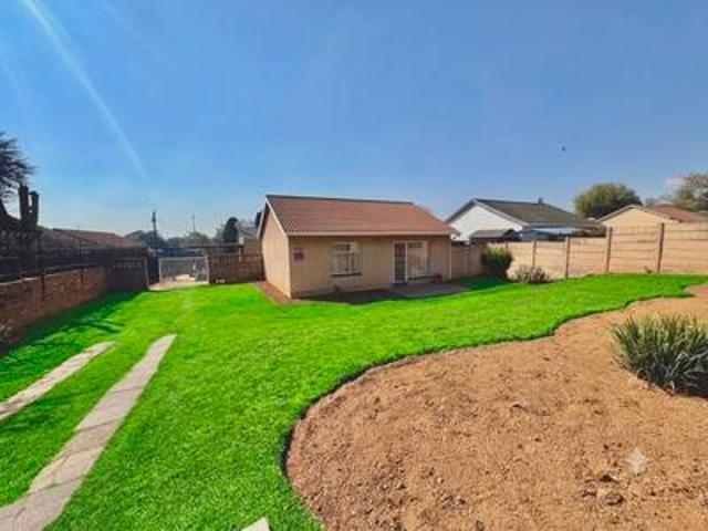 House for sale in Vosloorus, Gauteng