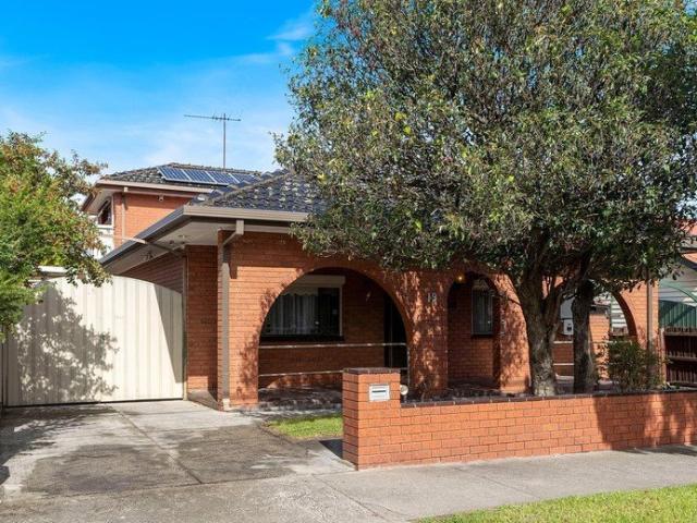 House for rent in Preston, Melbourne