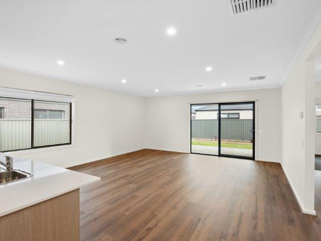 House for rent in Alfredton Central, Ballarat