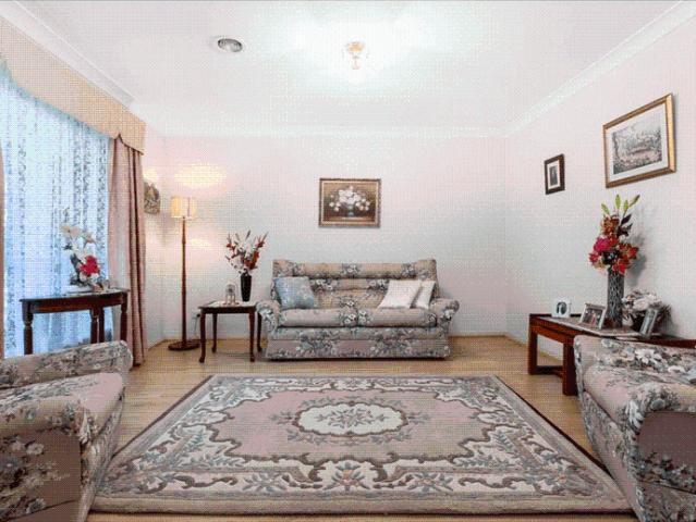 House for rent in Parkwood Green, Melbourne
