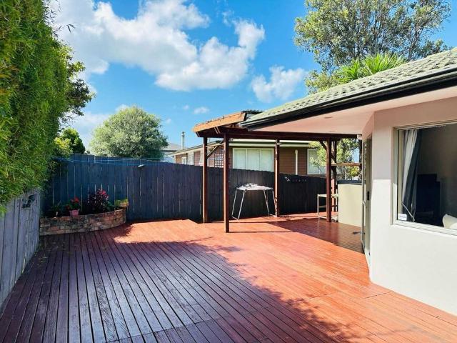 House for rent in Glenfield, Kaipātiki