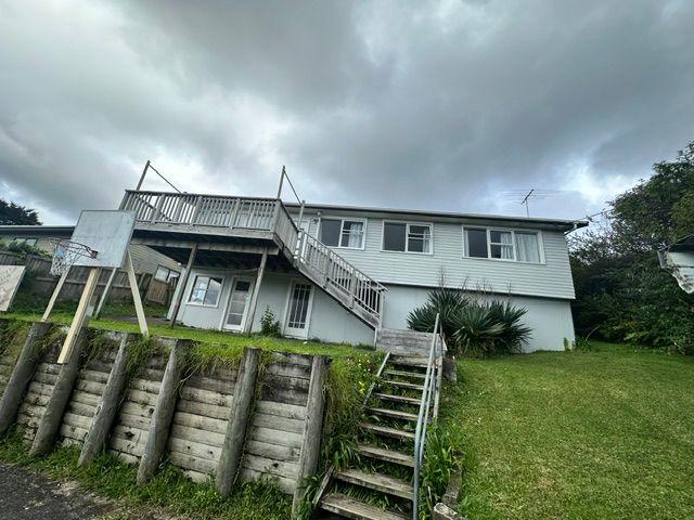 House for rent in Whangaparaoa