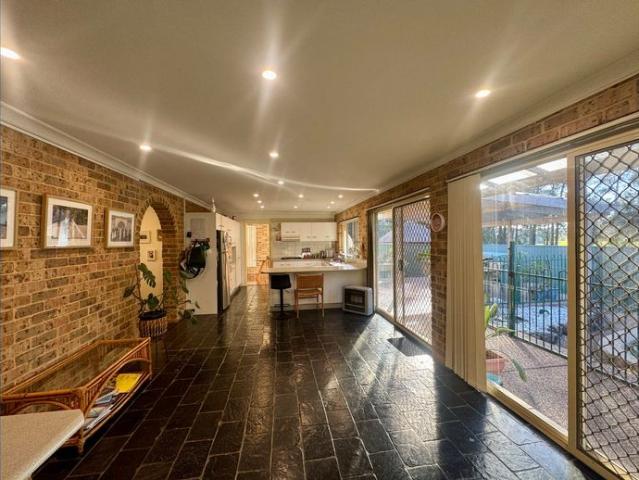 House for rent in Bateau Bay, New South Wales