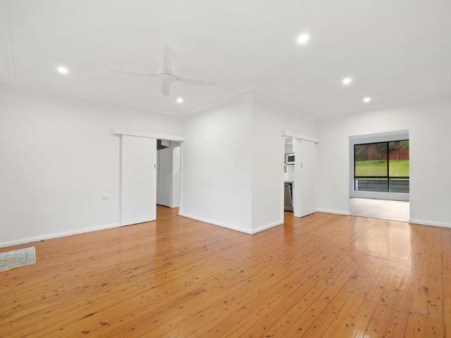 House for rent in Wollongong West, New South Wales