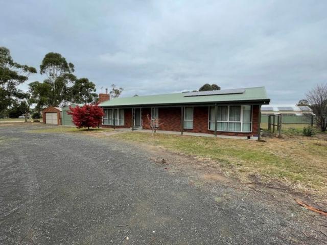House for rent in Riddells Creek, Victoria
