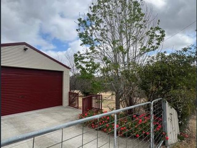 House for rent in Crows Nest, Queensland