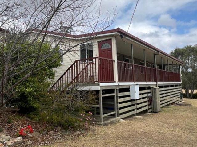 House for rent in Crows Nest