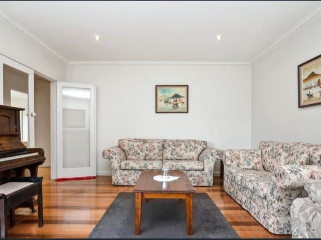 House for rent in Croydon South, Melbourne