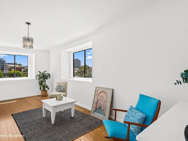 House for rent in Wollongong West, New South Wales