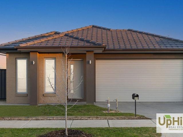 House for rent in Evergreen Estate, Melbourne