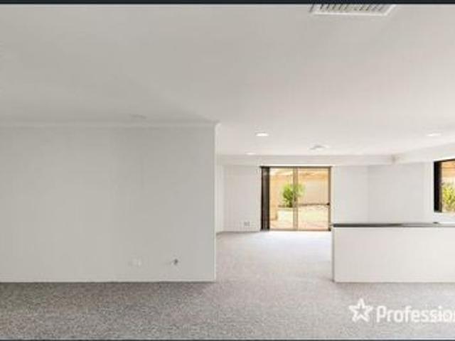 House for rent in Warnbro, Western Australia