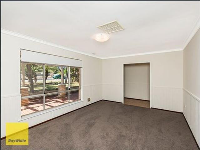 House for rent in High Wycombe, Western Australia