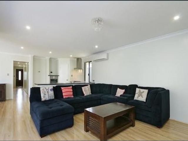 House for rent in Queens Park, City of Canning