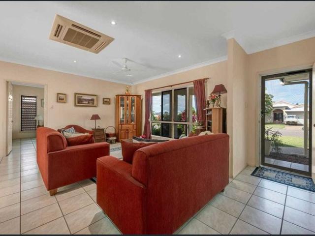 House for rent in Bushland Beach, Queensland