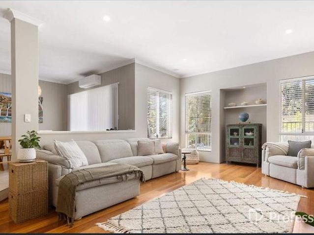 House for rent in Secret Harbour, Western Australia