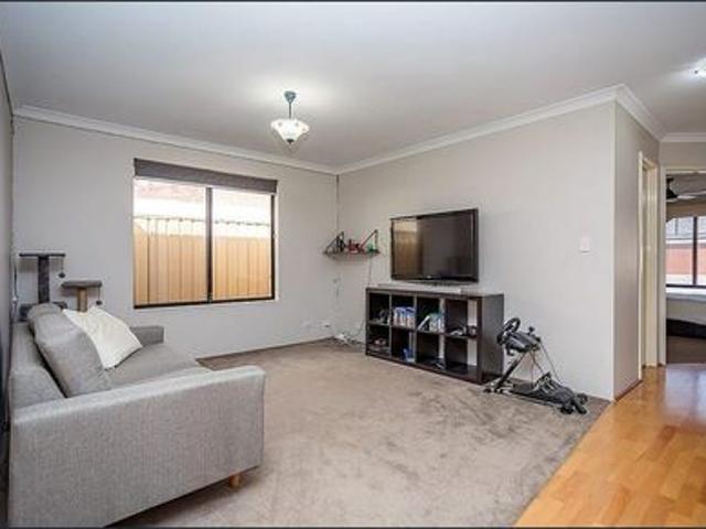 House for rent in Canning Vale, Western Australia