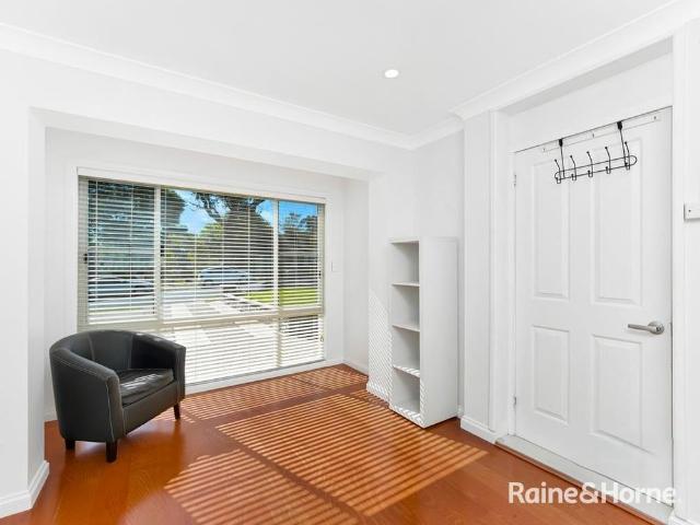 House for rent in Bradbury, Sydney