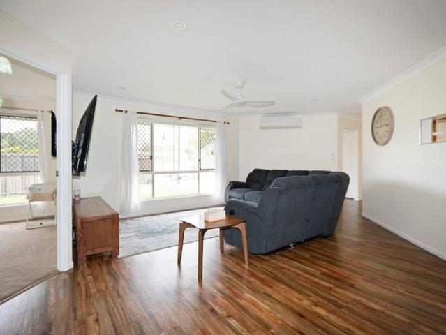 House for rent in Moore Park Beach, Queensland