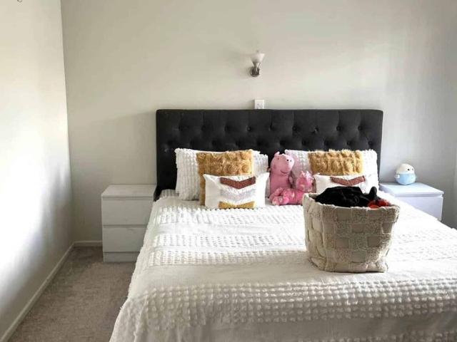 House for rent in Manurewa, Oroua County