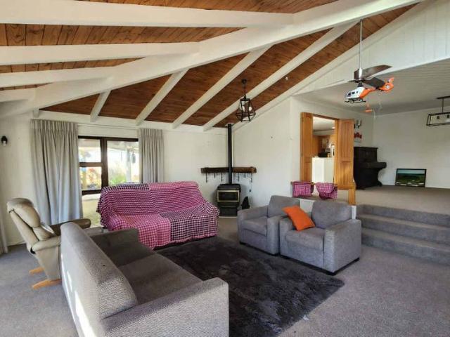 House for rent in Pukehina, Bay Of Plenty