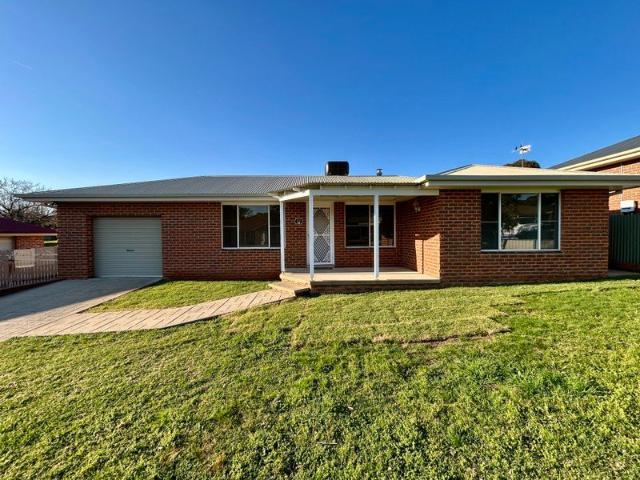 House for rent in Young, Hilltops Council