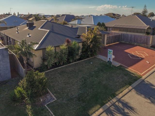 House for sale in Parklands, Western Australia