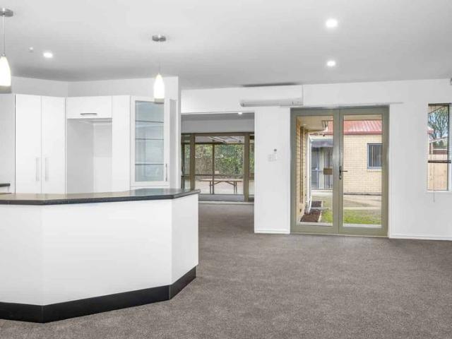 House for rent in Chaslands, Canterbury