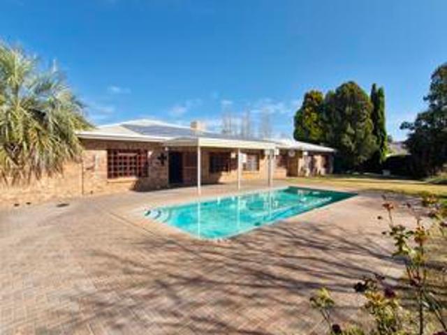 House for sale in Dr Ruth Segomotsi Mompati District Municipality, North West