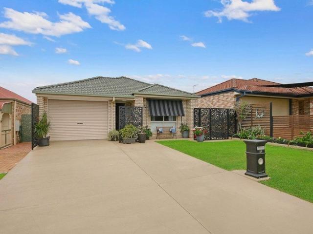 House for rent in North Lakes, Greater Brisbane