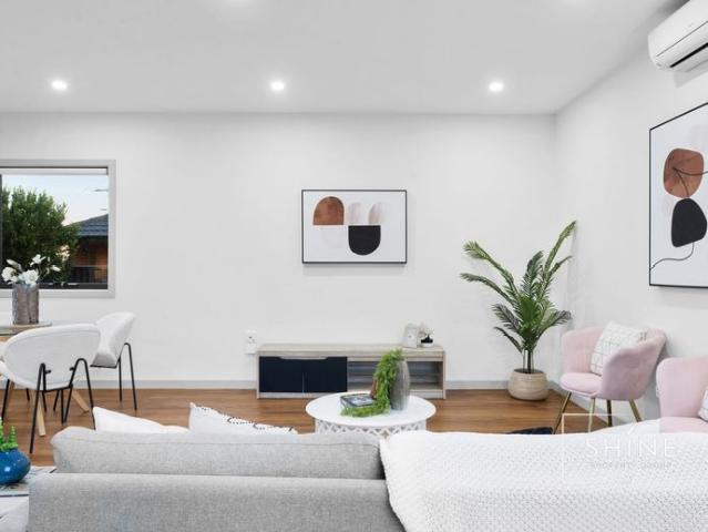 Townhouse for rent in Hallam, Melbourne
