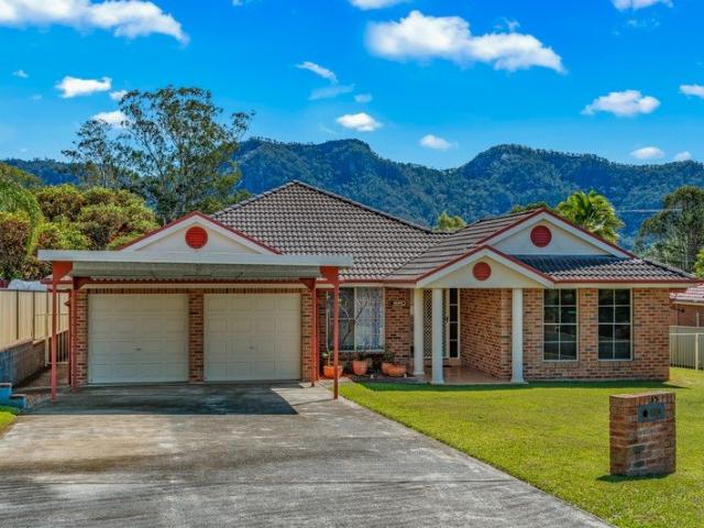 House for sale in Gloucester