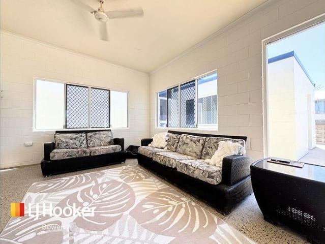 House for rent in Kings Beach, Bowen