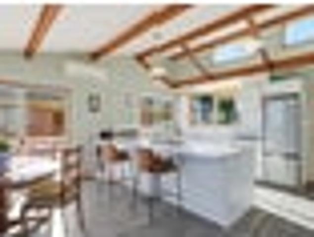 House for sale in Otakou