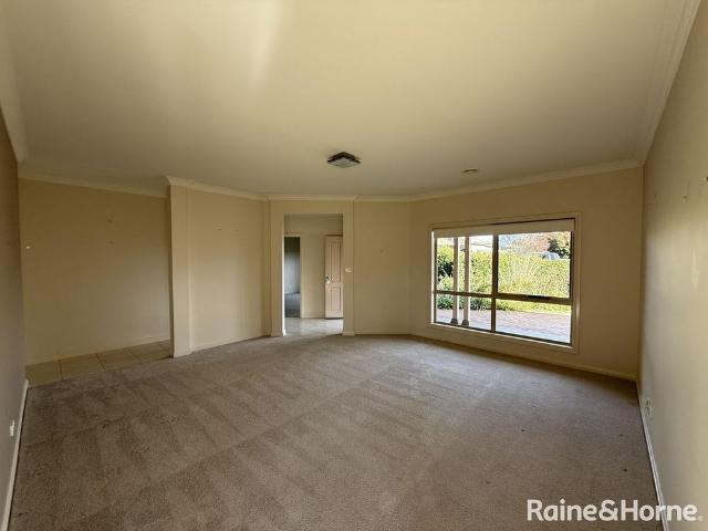 House for rent in Orange, Orange City Council