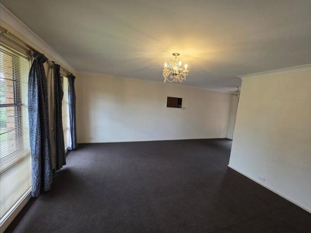 House for rent in Ingleburn, Sydney