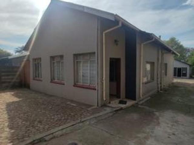 House for sale in Waterkloof, Gauteng