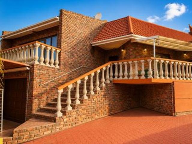 House for sale in Groot Brak Rivier, Western Cape