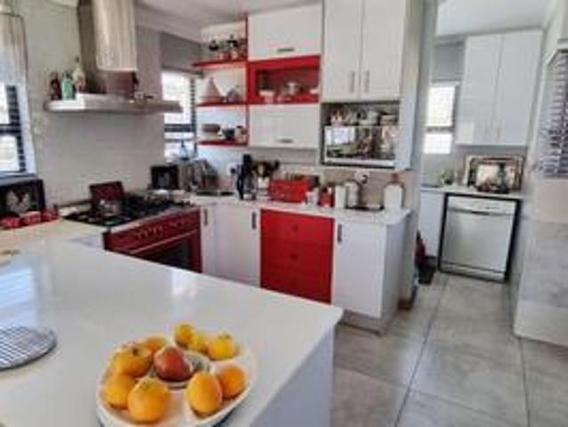 House for sale in Kempton Park, Pomona