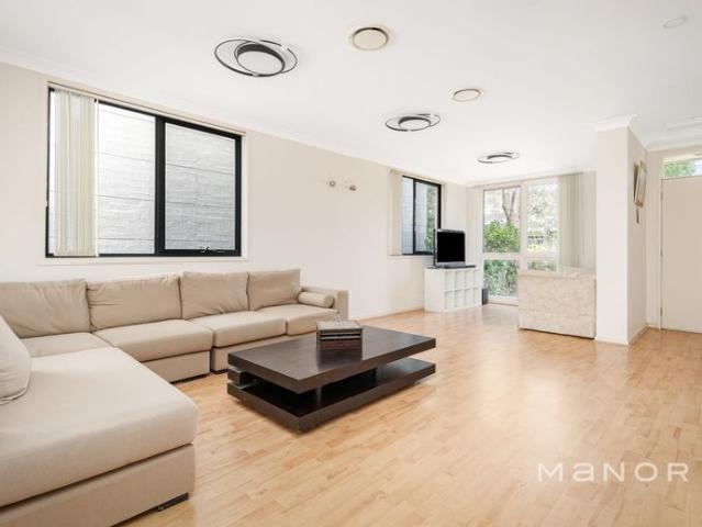 House for rent in Beaumont Hills, Sydney
