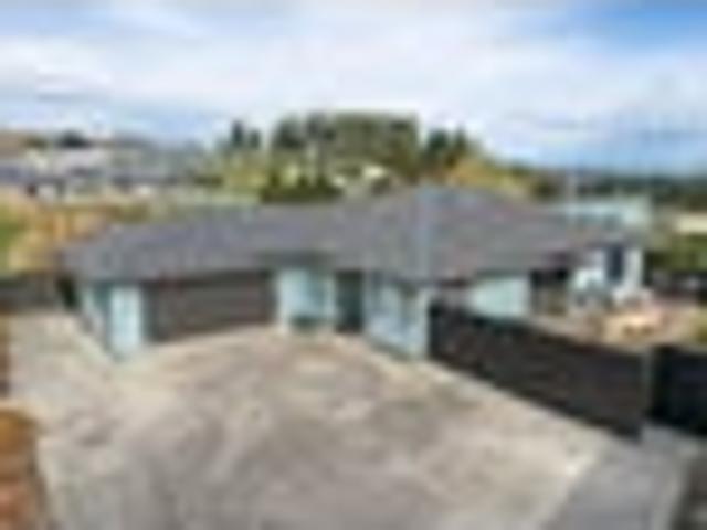 House for sale in Otakou