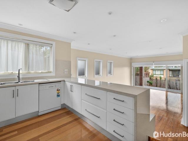 Townhouse for rent in Camerons Creek, Victoria
